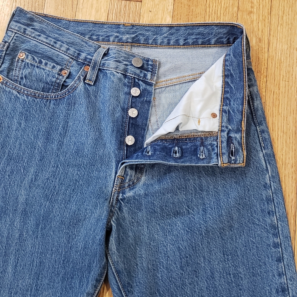 Levi's Women's Skinny Jeans - Light Blue - Picture 5 of 10